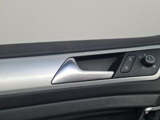 bontott VW GOLF VII Bal első Ajtó Kárpit