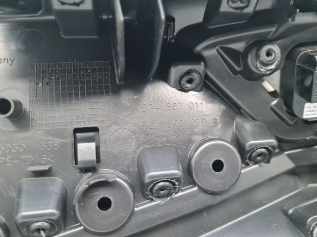 bontott VW GOLF VII Bal első Ajtó Kárpit