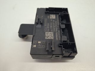 bontott VW GOLF VII Bal első Ajtó Vezérlőegység