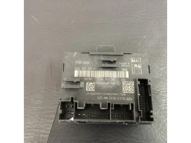 bontott VW GOLF VII Bal első Ajtó Vezérlőegység