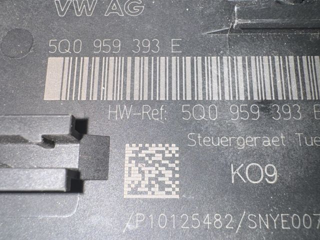 bontott VW GOLF VII Bal első Ajtó Vezérlőegység