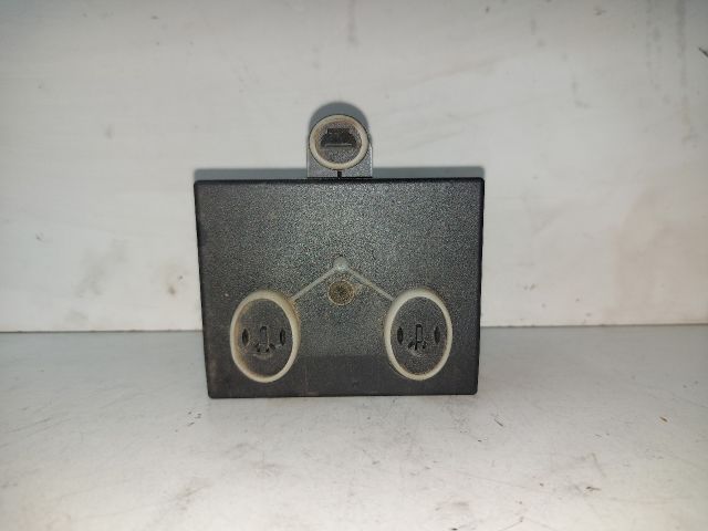 bontott VW GOLF VII Bal első Ajtó Vezérlőegység