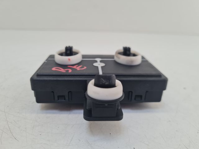 bontott VW GOLF VII Bal első Ajtó Vezérlőegység