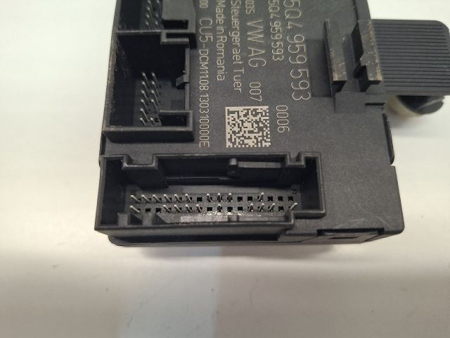 bontott VW GOLF VII Bal első Ajtó Vezérlőegység