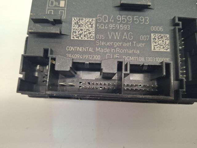 bontott VW GOLF VII Bal első Ajtó Vezérlőegység