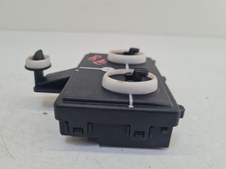 bontott VW GOLF VII Bal első Ajtó Vezérlőegység