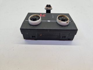 bontott VW GOLF VII Bal első Ajtó Vezérlőegység