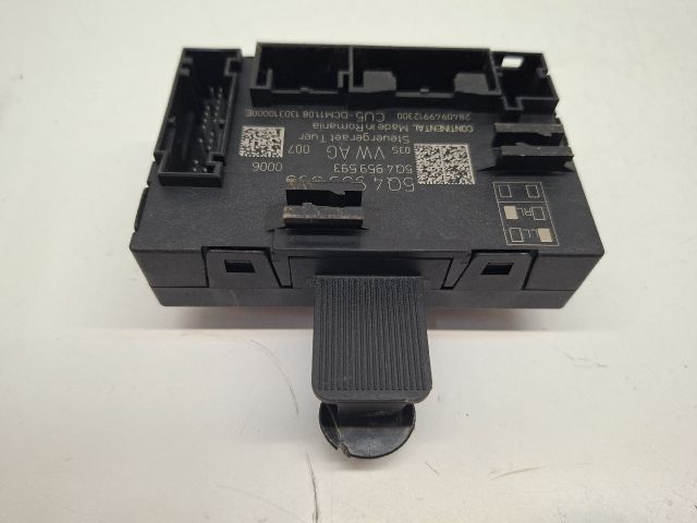 bontott VW GOLF VII Bal első Ajtó Vezérlőegység