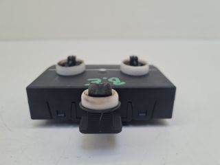 bontott VW GOLF VII Bal első Ajtó Vezérlőegység