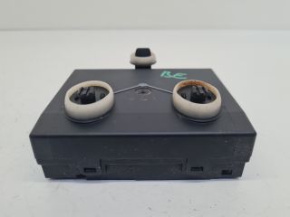 bontott VW GOLF VII Bal első Ajtó Vezérlőegység