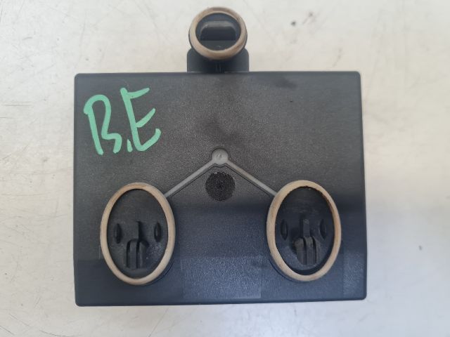 bontott VW GOLF VII Bal első Ajtó Vezérlőegység