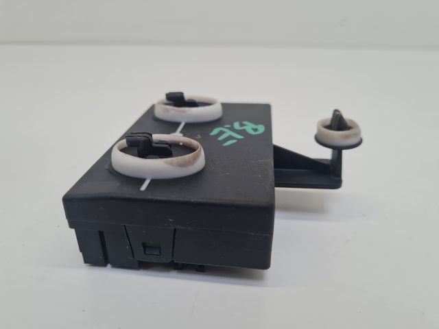 bontott VW GOLF VII Bal első Ajtó Vezérlőegység