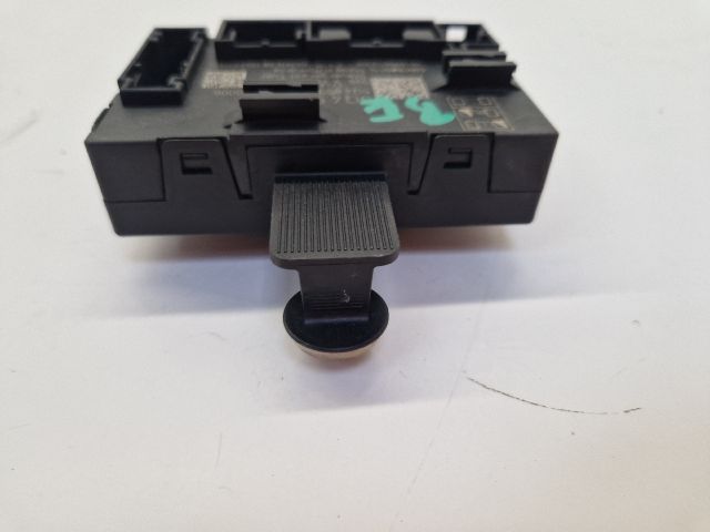 bontott VW GOLF VII Bal első Ajtó Vezérlőegység