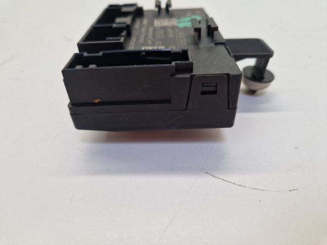 bontott VW GOLF VII Bal első Ajtó Vezérlőegység