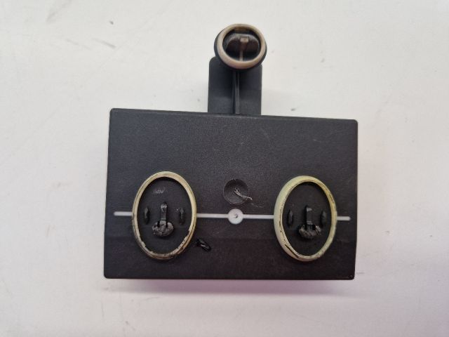 bontott VW GOLF VII Bal első Ajtó Vezérlőegység