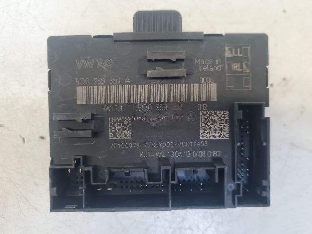 bontott VW GOLF VII Bal első Ajtó Vezérlőegység
