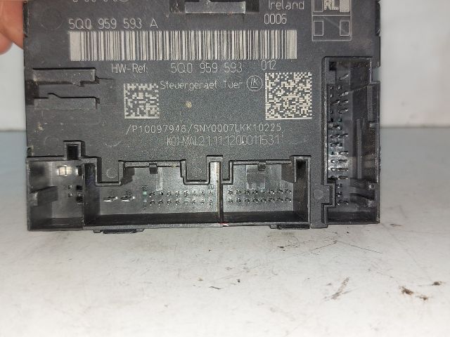 bontott VW GOLF VII Bal első Ajtó Vezérlőegység