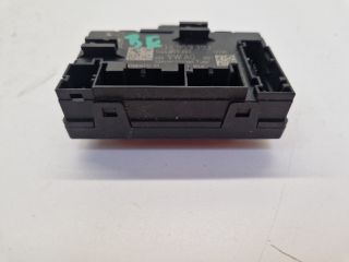 bontott VW GOLF VII Bal első Ajtó Vezérlőegység