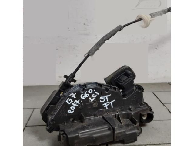 bontott VW GOLF VII Bal első Ajtózár