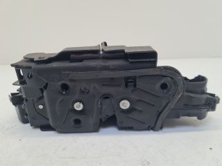 bontott VW GOLF VII Bal első Ajtózár