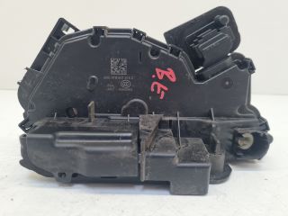 bontott VW GOLF VII Bal első Ajtózár