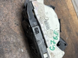 bontott VW GOLF VII Bal első Ajtózár