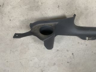 bontott VW GOLF VII Bal első Belső Küszöb Burkolat