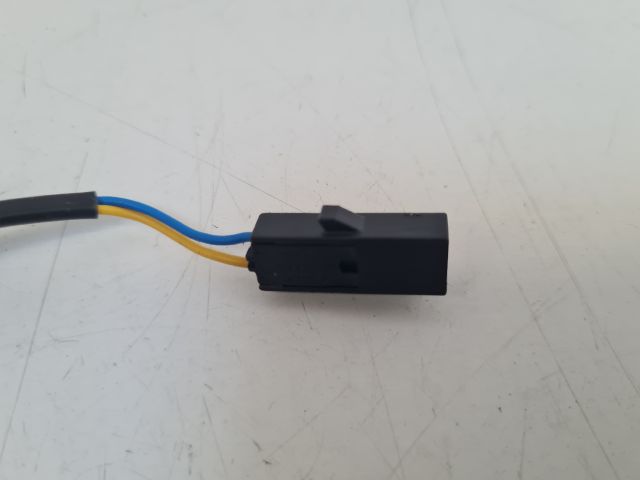 bontott VW GOLF VII Bal első Biztonsági Öv Csat