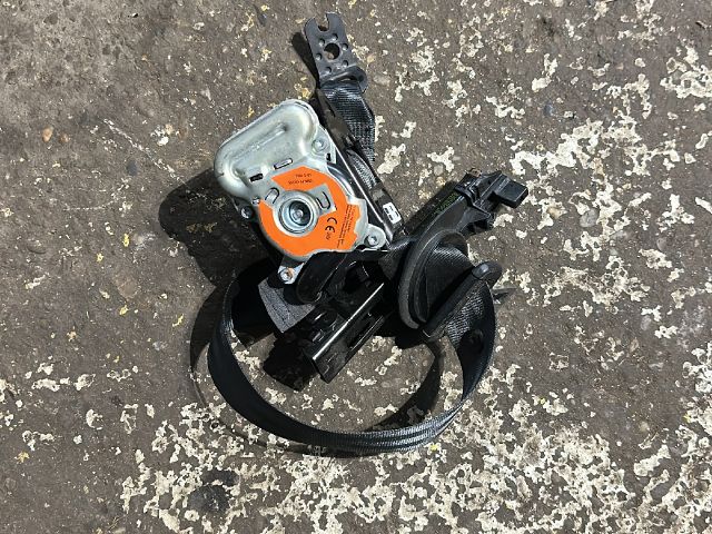 bontott VW GOLF VII Bal első Biztonsági Öv