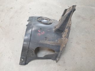 bontott VW GOLF VII Bal első Első Dobbetét (Kerékjárati, Műanyag)