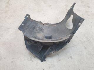 bontott VW GOLF VII Bal első Első Dobbetét (Kerékjárati, Műanyag)