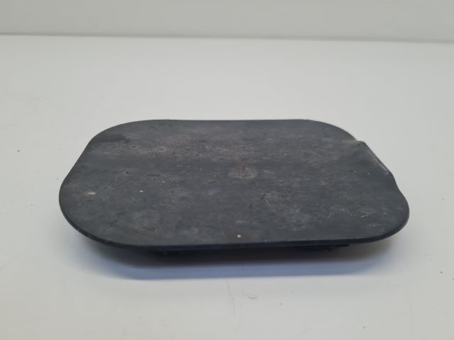 bontott VW GOLF VII Bal első Első Dobbetét (Kerékjárati, Műanyag)