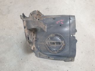 bontott VW GOLF VII Bal első Első Dobbetét (Kerékjárati, Műanyag)