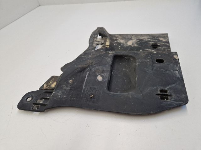 bontott VW GOLF VII Bal első Fenéklemez