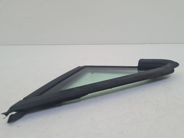 bontott VW GOLF VII Bal első Fixüveg (Ajtóban)