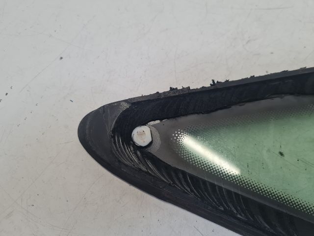 bontott VW GOLF VII Bal első Fixüveg (Ajtóban)