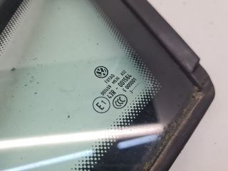 bontott VW GOLF VII Bal első Fixüveg (Ajtóban)