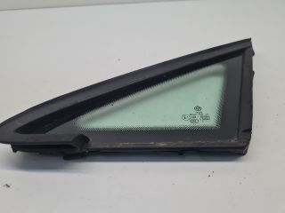 bontott VW GOLF VII Bal első Fixüveg (Ajtóban)