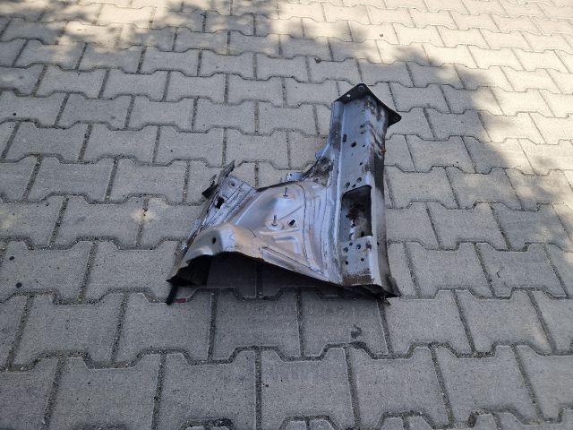 bontott VW GOLF VII Bal első Hossznyúlvány