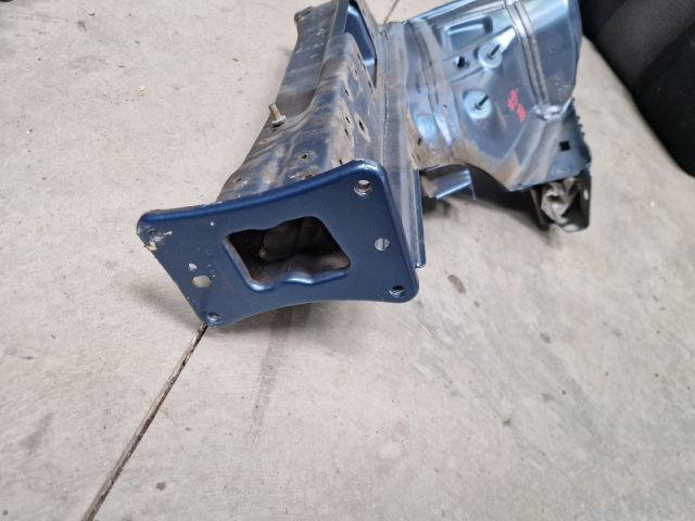 bontott VW GOLF VII Bal első Hossznyúlvány