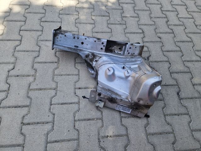 bontott VW GOLF VII Bal első Hossznyúlvány