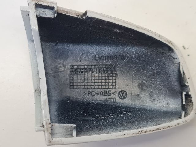 bontott VW GOLF VII Bal első Kilincs Burkolat