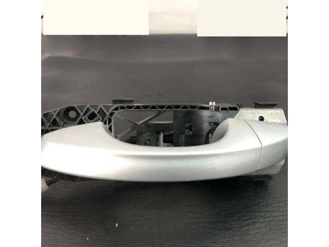 bontott VW GOLF VII Bal első Külső Kilincs