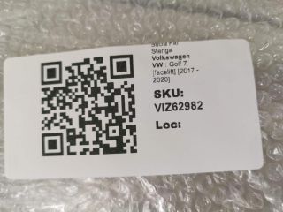 bontott VW GOLF VII Bal első Lámpabúra