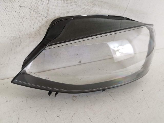 bontott VW GOLF VII Bal első Lámpabúra