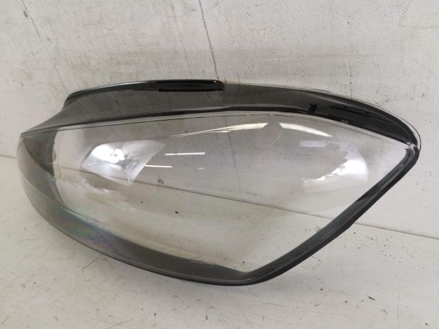 bontott VW GOLF VII Bal első Lámpabúra