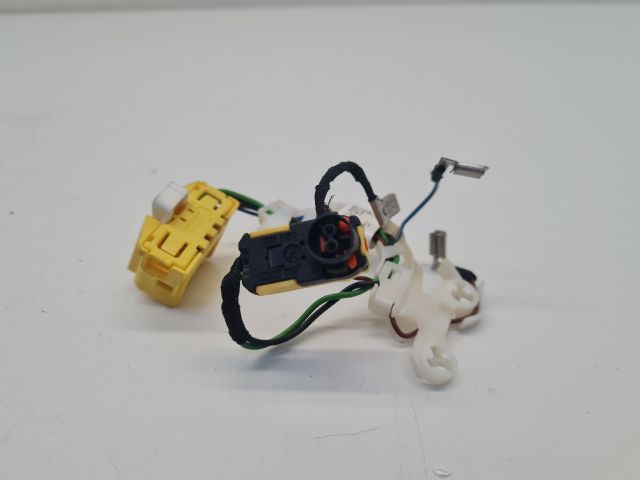 bontott VW GOLF VII Bal első Légzsák Csatlakozó