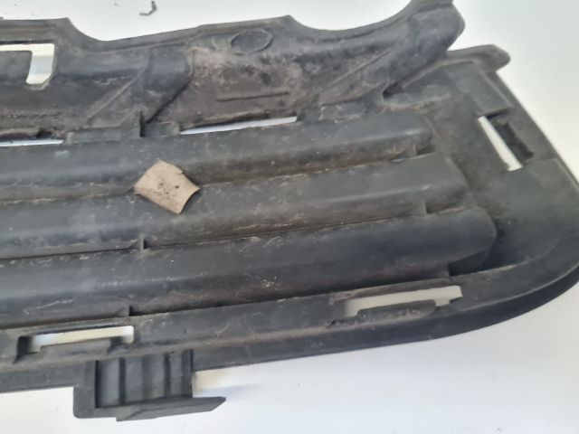 bontott VW GOLF VII Bal első Lökhárító Vakborítás