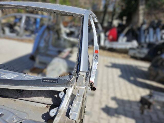 bontott VW GOLF VII Bal első Negyed Karosszéria Csomag