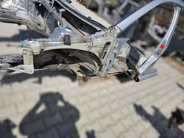 bontott VW GOLF VII Bal első Negyed Karosszéria Csomag